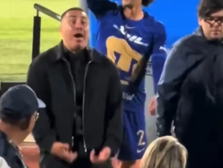 Efraín Juárez recibiría fuerte sanción luego de realizar gesto inapropiado (VIDEO)