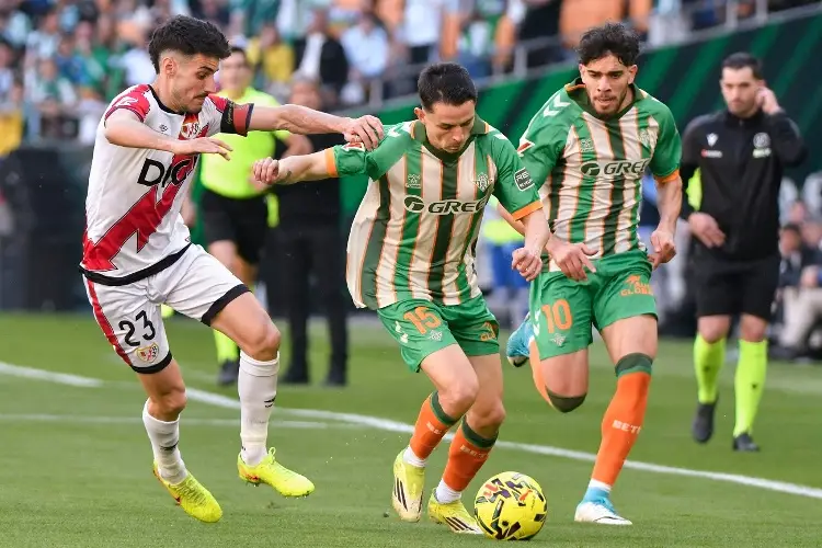 Álvaro Fidalgo y Real Betis concretan épica remontada en la Europa League 