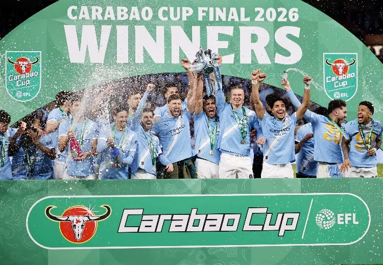 Manchester City le gana al Arsenal y conquista la EFL Cup