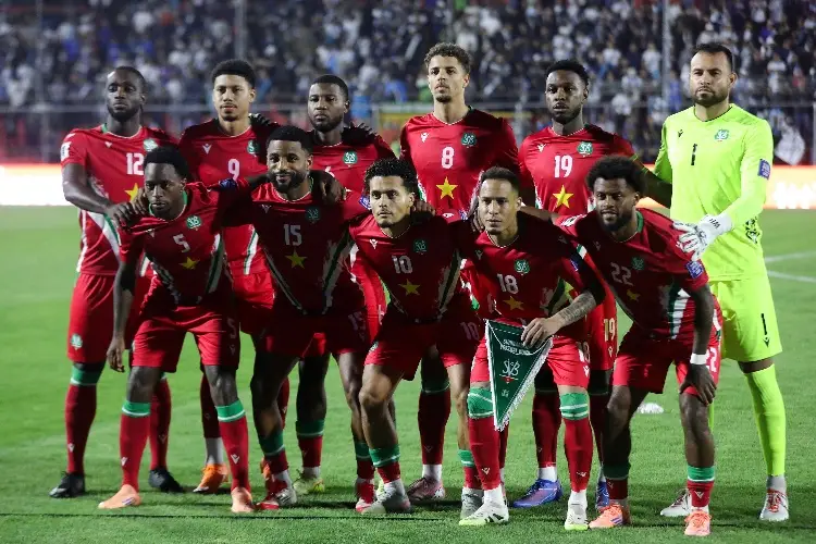 Surinam quiere hacer historia y clasificar a su primer Mundial