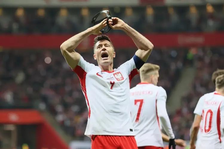 Lewandowski encabeza la remontada de Polonia que los pone cerca del Mundial 2026