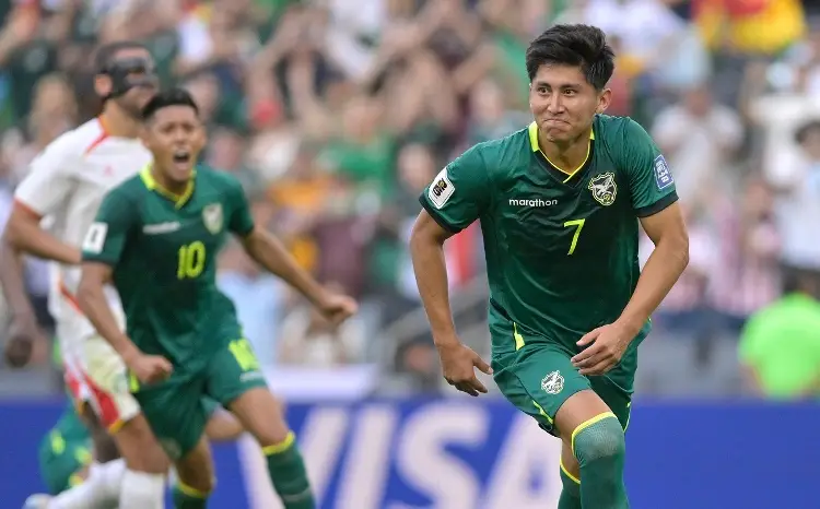 Bolivia acaricia el Mundial 2026 tras imponerse a Surinam en el repechaje 
