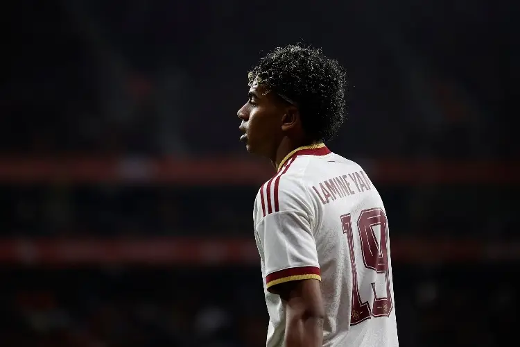 Lamine Yamal se lanza contra españoles que lanzaron cánticos racistas