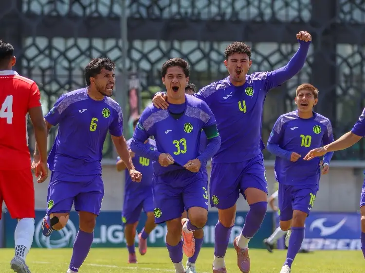 ¡Van por la gloria! FC Racing está en la final de la Liga Premier 