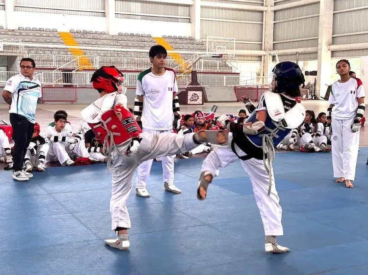 Selección de Taekwondo de Veracruz intensifica preparación rumbo al selectivo regional