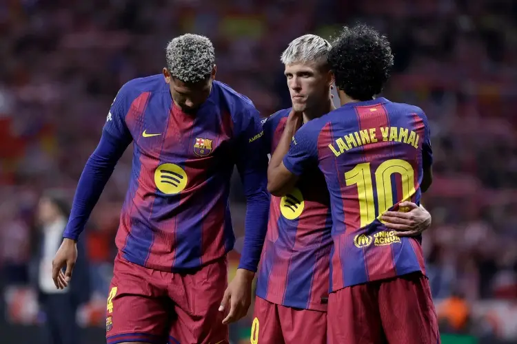 Presidente del Barcelona explota contra el árbitraje tras eliminación de Champions