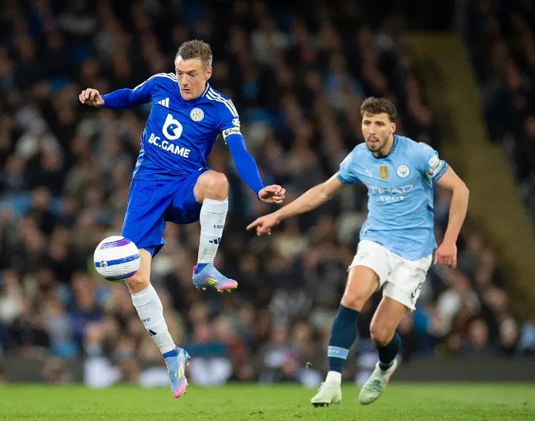 De ser campeón de la Premier League a un paso de caer a la tercera división