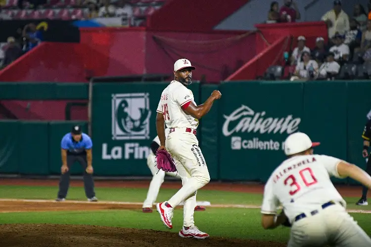 El Águila de Veracruz se queda con la serie ante el líder del standing 