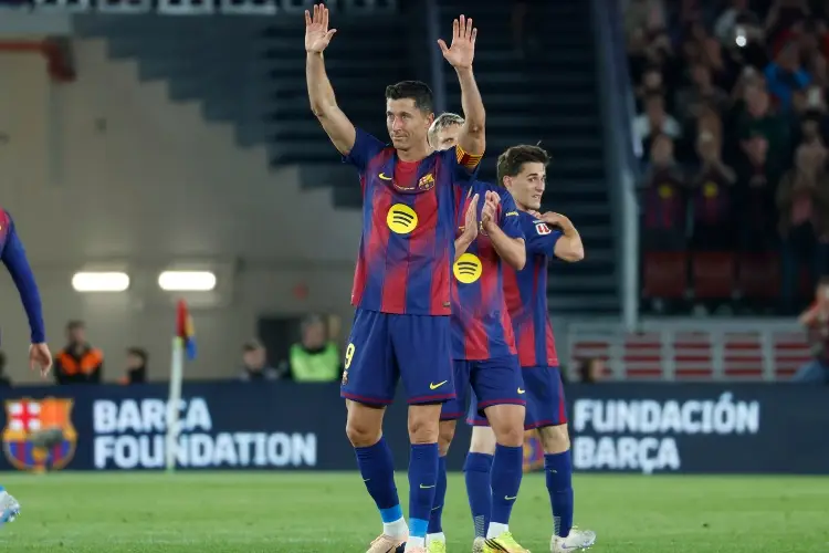 La emotiva despedida de Robert Lewandowski en el Camp Nou
