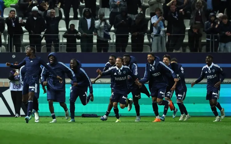 París FC se queda con el derbi ante el PSG tras una gran remontada 