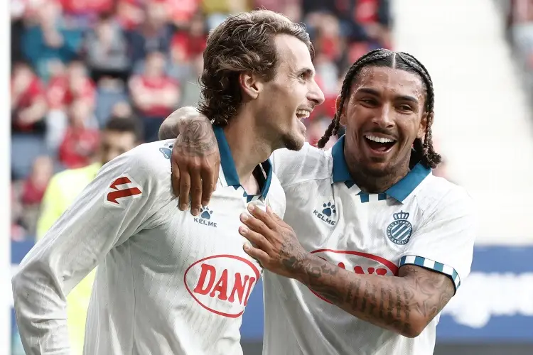 Espanyol gana y asegura su permanencia en la primera división 