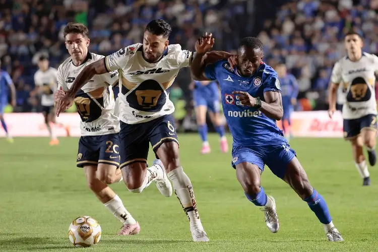 ¡A esperar! Cruz Azul y Pumas no se hacen daño en la Final de ida 