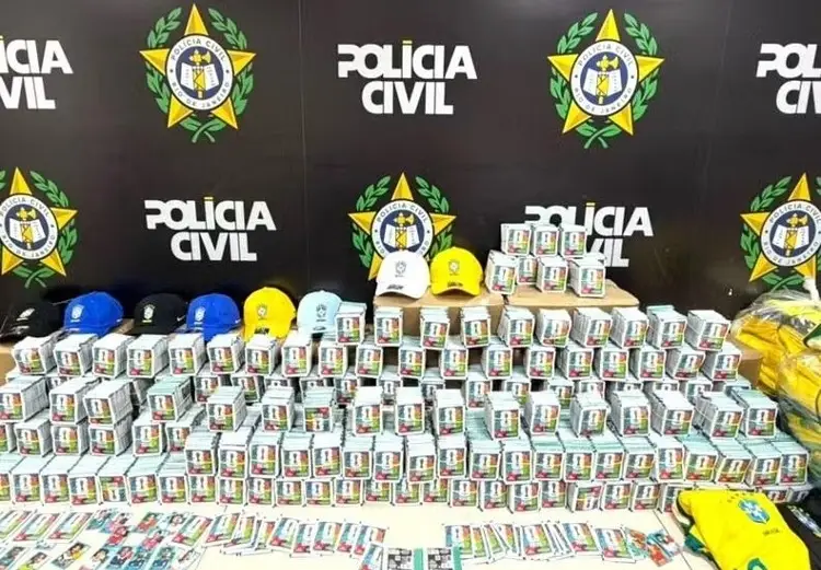 ¡Cuidado! Reportan clonado masivo de estampas del Mundial 2026