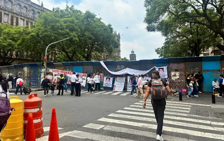 ¿No habrá Fan Fest? Zócalo de la CDMX permanece cercado a horas del arranque del Mundial 2026 (Fotos)