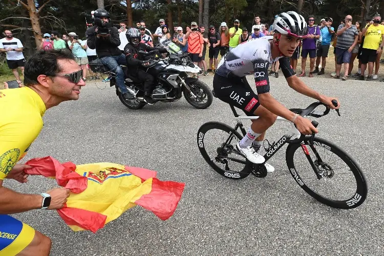 ¡Torito! El mexicano Isaac Del Toro se proclama campeón del Tour de Auvernia Ródano Alpes 