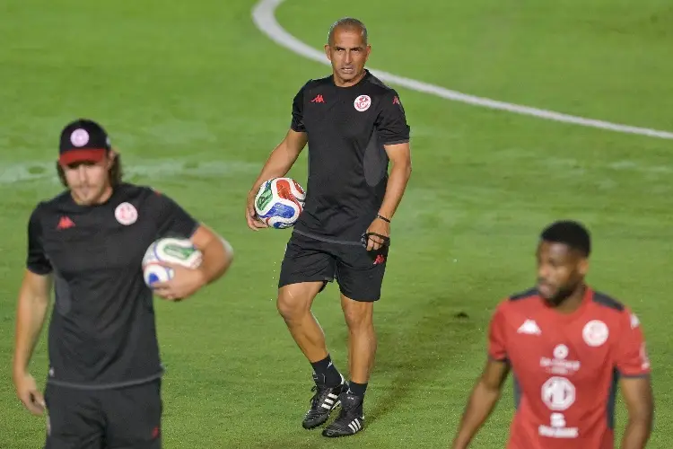 ¡Increíble! Túnez despide a su DT en pleno Mundial