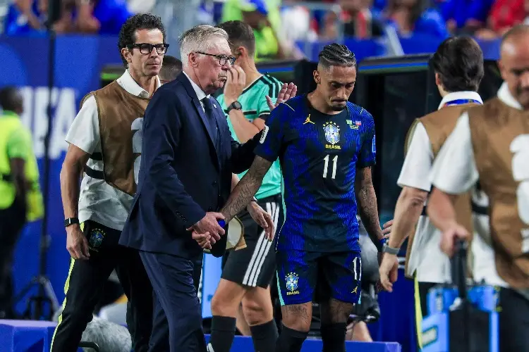 Brasil pierde a Raphinha por lesión ¿Volcerá a jugar en el Mundial?