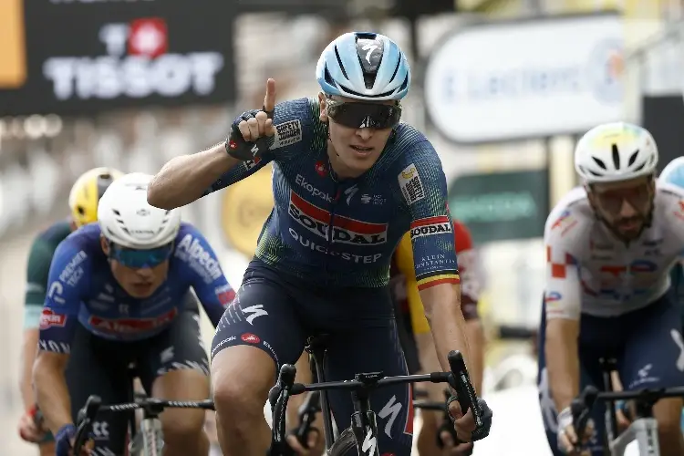 Tim Merlier se adueña de la etapa 12 del Tour de Francia