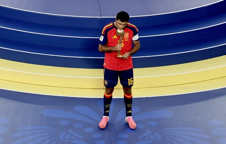 Rodri es elegido como el mejor jugador del Mundial 2026