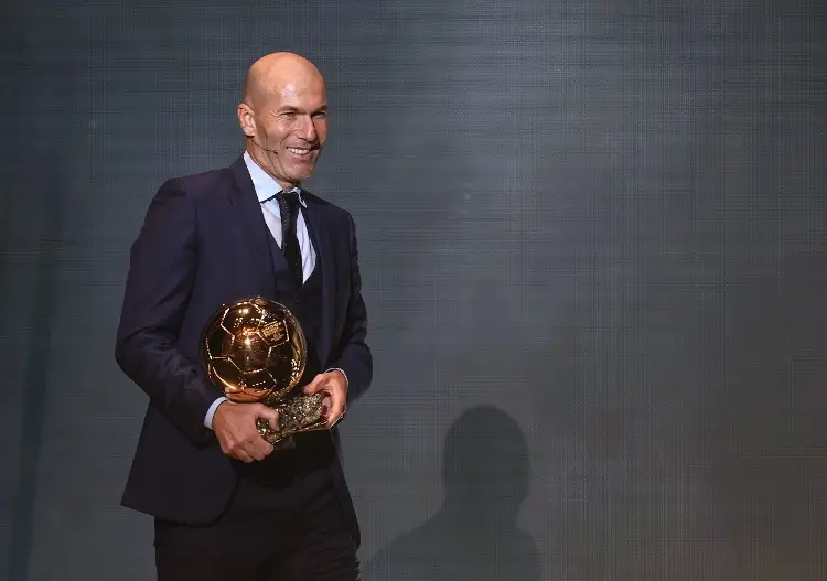 Francia facilita el camino para la contratación de Zidane