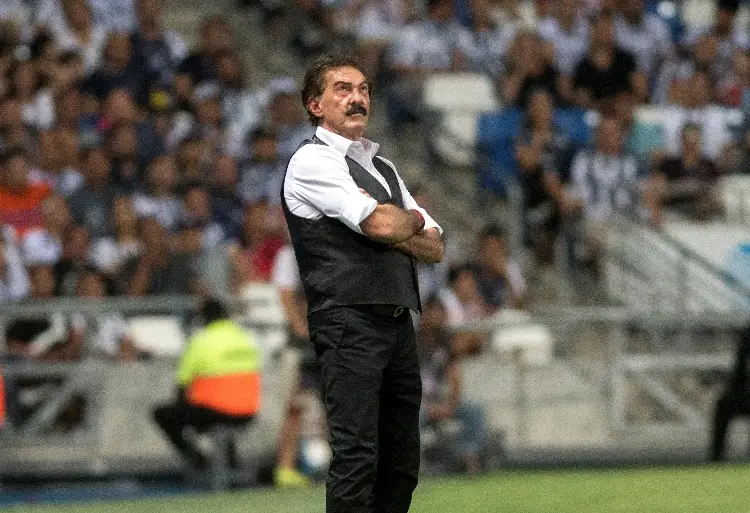 La Volpe se disculpa tras desafortunado comentario contra mexicanos
