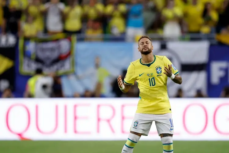 Neymar prefiere irse a apostar antes que a entrenar, así respondió a las críticas