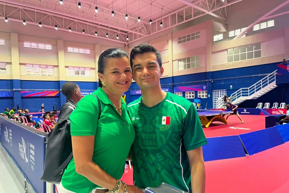 Veracruzano Rogelio Castro conquista el oro con México en tenis de mesa en Santo Domingo 2026