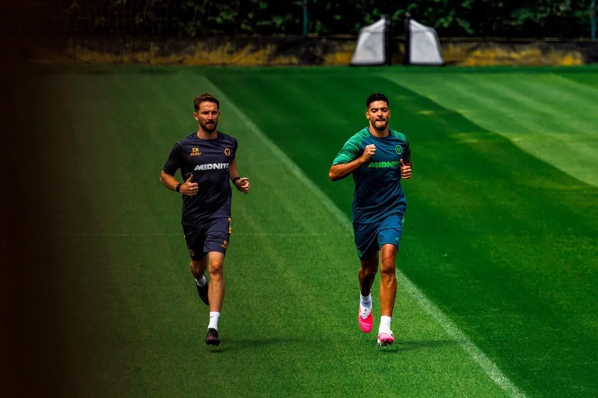 Dos mexicanos jugarán en segunda división de Inglaterra