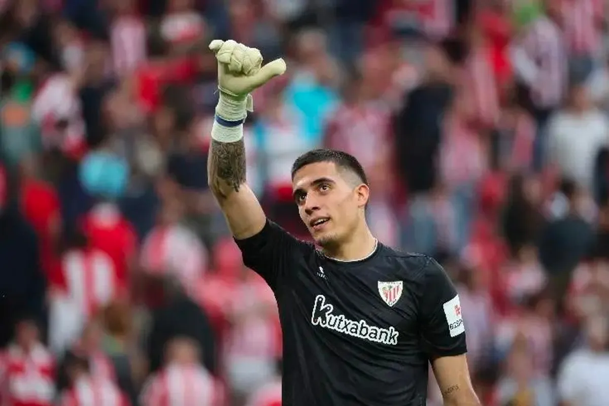 El mexicano Alex Padilla pierde la titularidad con el Athletic Bilbao y su club pierde 