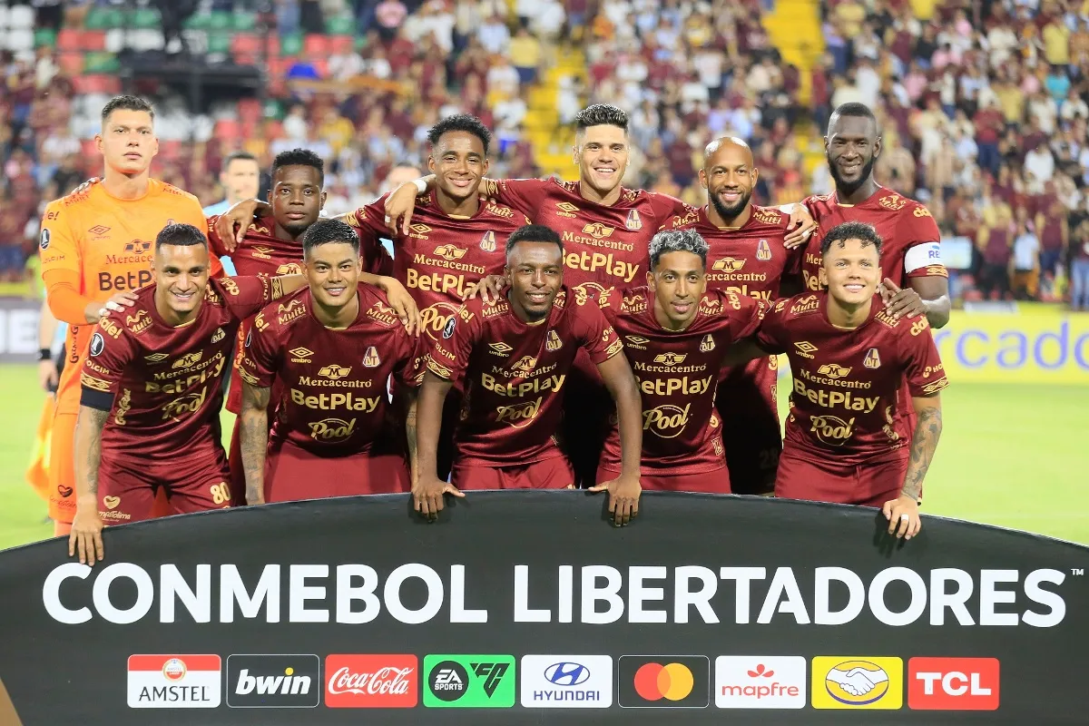 Se reactiva el futbol colombiano tras terremoto