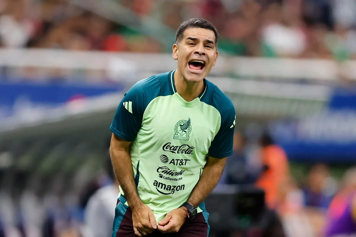 Rafa Márquez debutará como DT del Tri, sin equipo completo