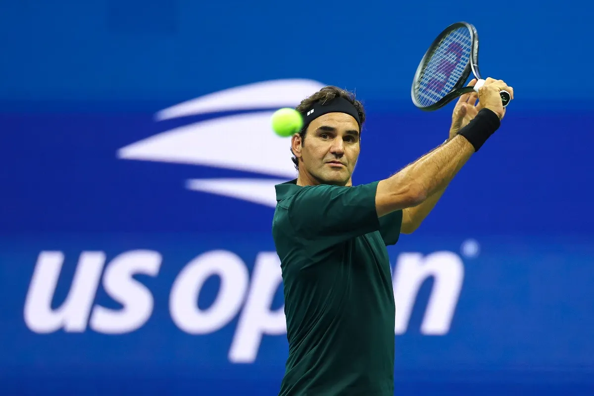 Roger Federer brilla con monumental regreso a las canchas (VIDEO)