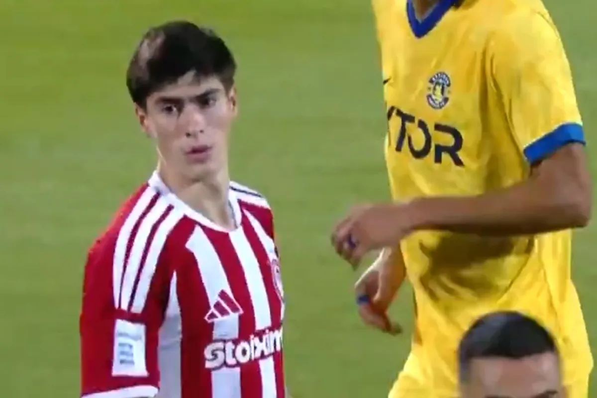 Armando ‘Hormiga’ González debuta con Olympiacos (VIDEO)