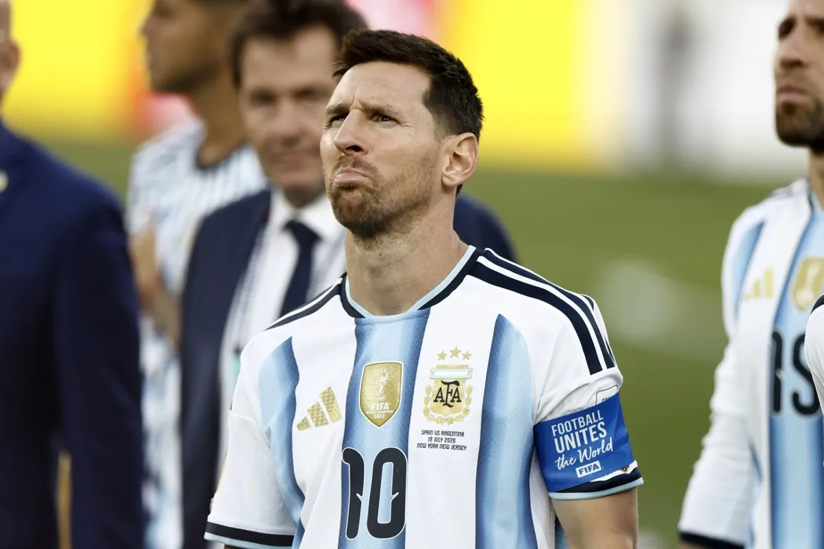 Oficial: Lionel Messi se retira de la selección argentina