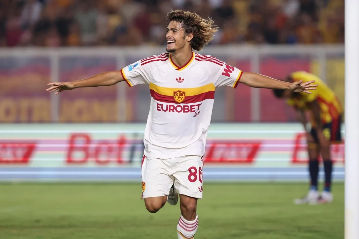 La Roma golea al Lecce y se coloca como líder de la Serie A