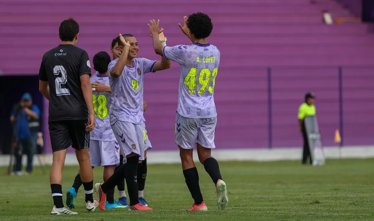 ¡Santa goleada! Racing B le anota nueve goles a su rival en la Copa Promesas