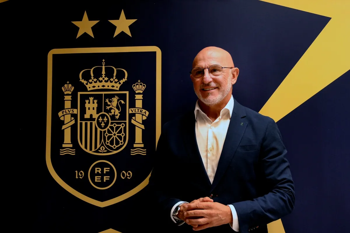 España 'blinda' al DT que los hizo campeones del mundo