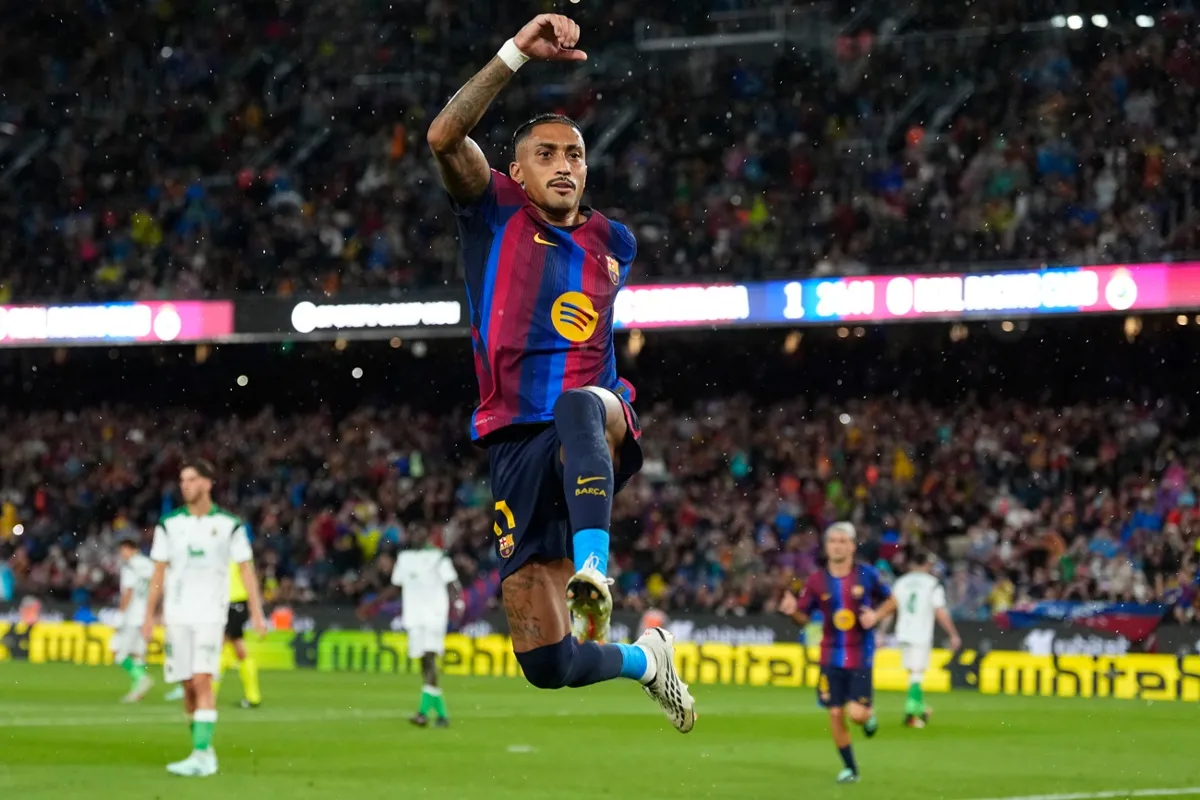 ¡No tuvieron piedad! Barcelona humilla al Racing de Sergio Canales 