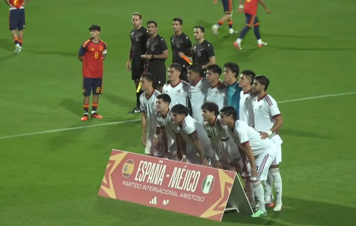 España comete tremendo error que ofende a los mexicanos (FOTO)