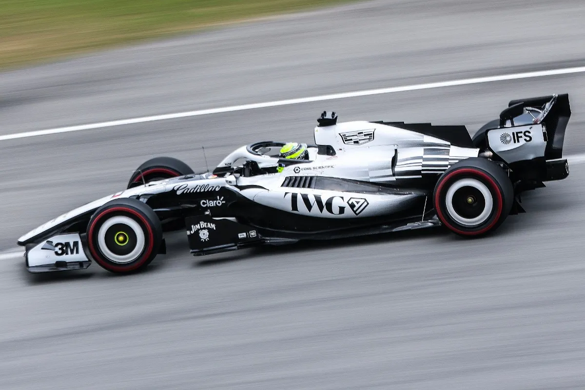 'Checo' Pérez reconoce que el GP de Bareín fue muy complicado