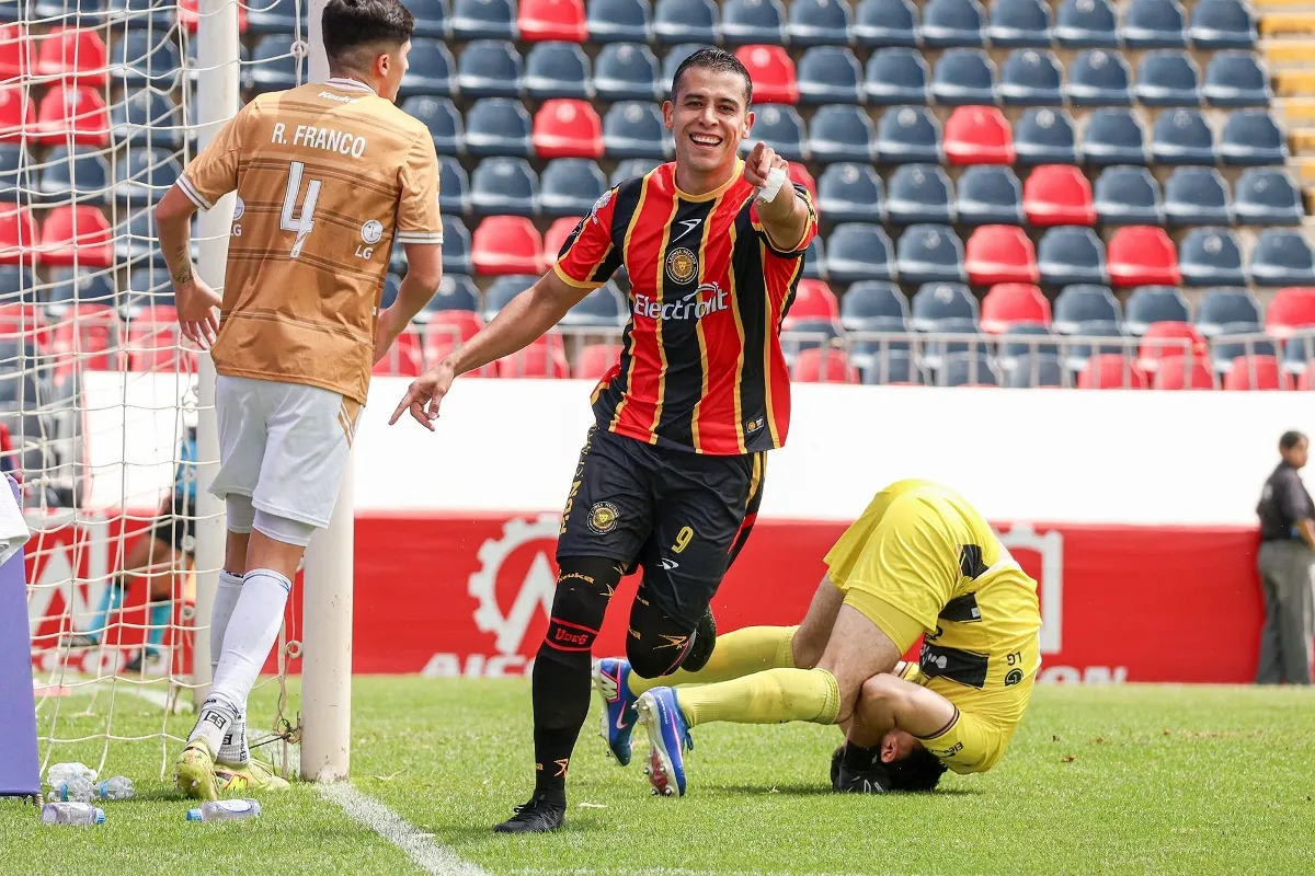¡Lluvia de goles! Leones Negros pasa por encima de Dorados en la Liga de Expansión 