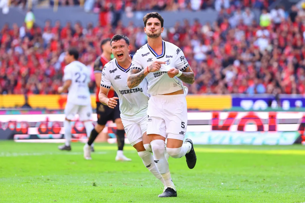 Querétaro vence al Atlante y alcanza a los líderes de la Liga MX