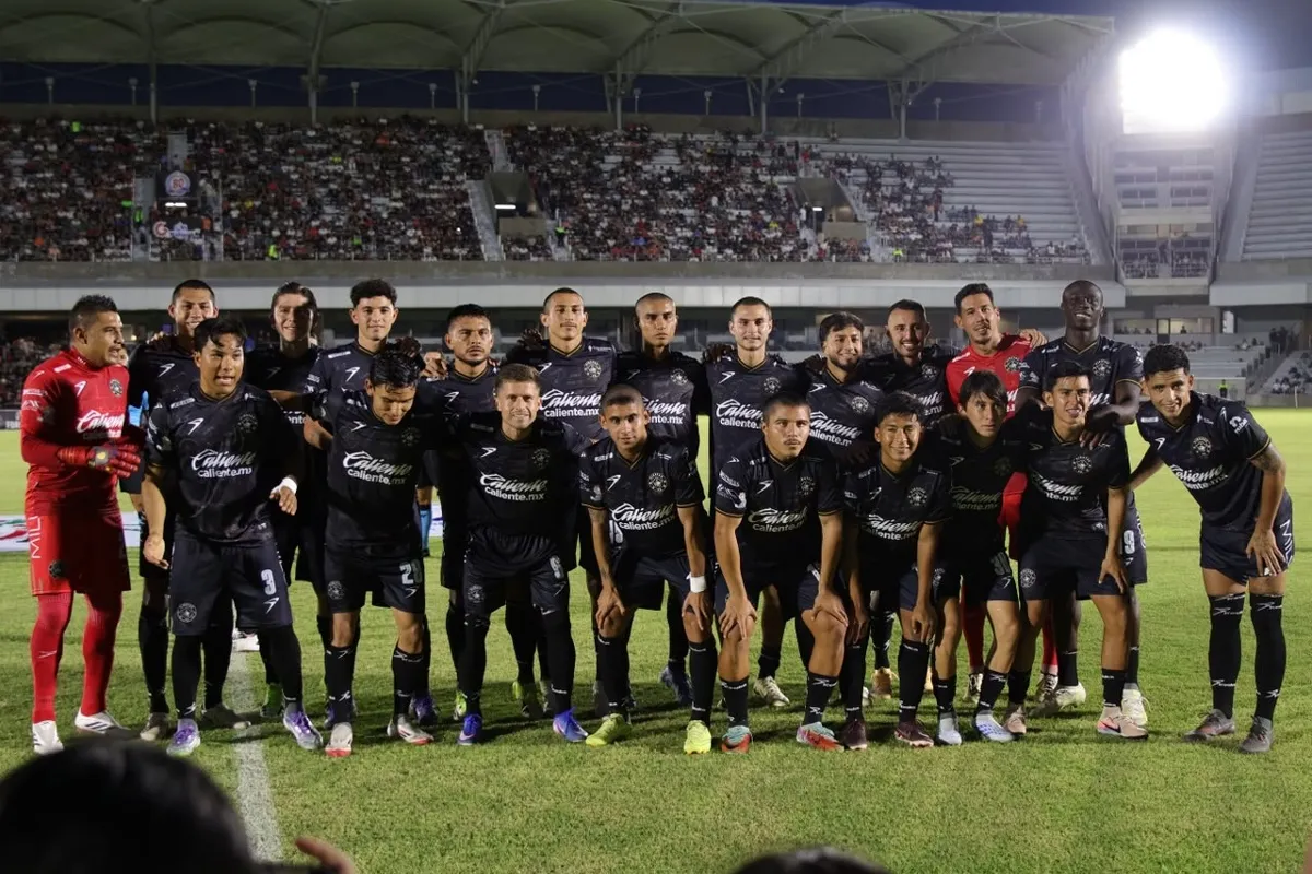 ¡Exceso de rojas! Piratas de Veracruz y su problema con las expulsiones 