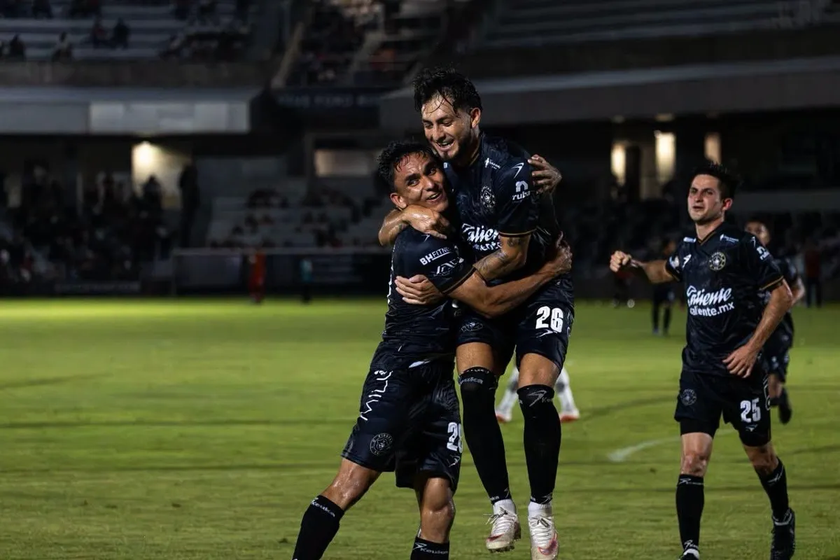 Salen a la venta boletos para el Piratas de Veracruz vs Tepatitlán