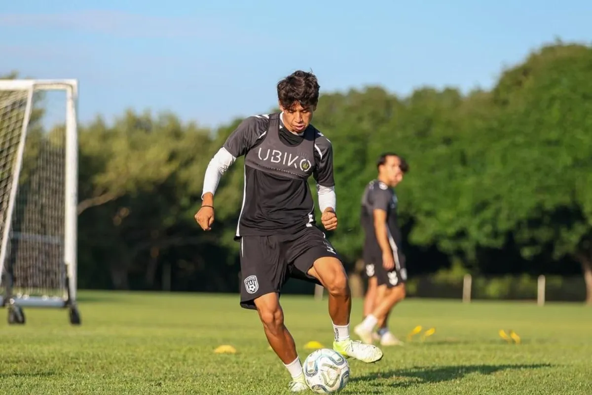 Racing de Veracruz se prepara para enfrentar a Cruz Azul en la Liga Premier B