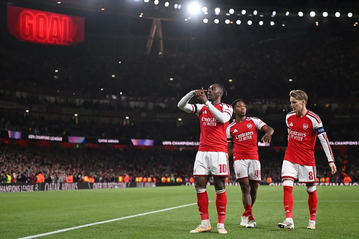 Arsenal sufre de más para vencer al Nottingham Forest