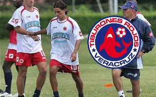 Andrés Chitiva recuerda la difícil situación que vivió con los Tiburones Rojos de Veracruz (VIDEO)