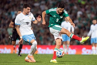 Tal vez por eso nos llevan siempre a Estados Unidos: Raúl Jiménez estalla contra la afición mexicana (VIDEO)