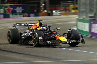 Max Verstappen gana el Gran Premio de Las Vegas y aprieta el campeonato