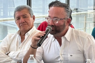 Realizarán emotivo homenaje al histórico 'Pirata' Fuente en el estadio